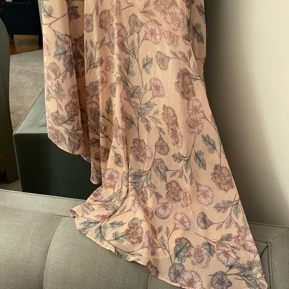 ASTR The Label, S, floral fit & flare midi asymmetrical dress, beautiful!! - Picture 10 of 13